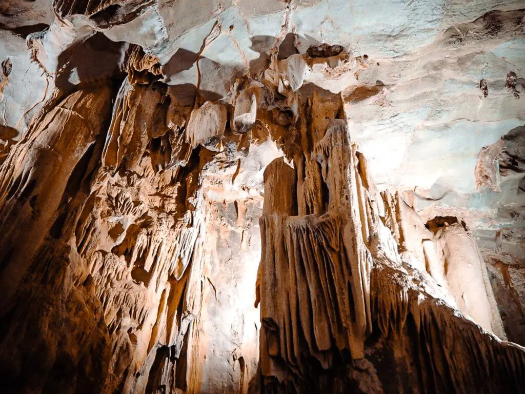 Dwarf Höhle im Taurusgebirge