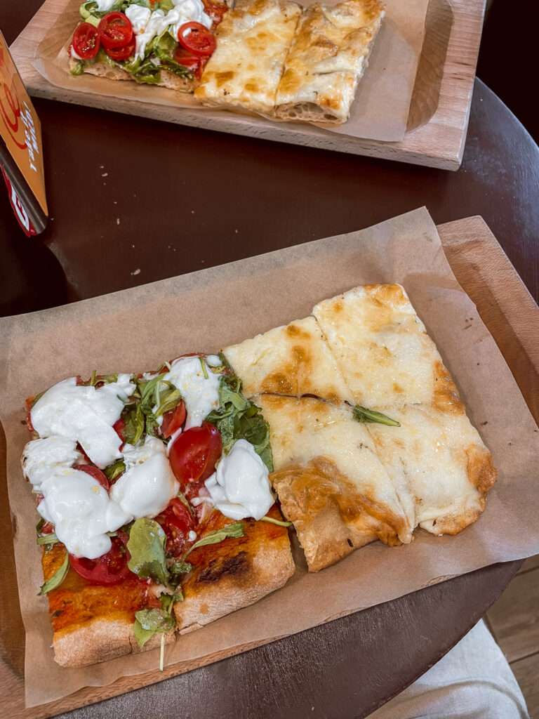 Imbiss Pizza e Mozarella