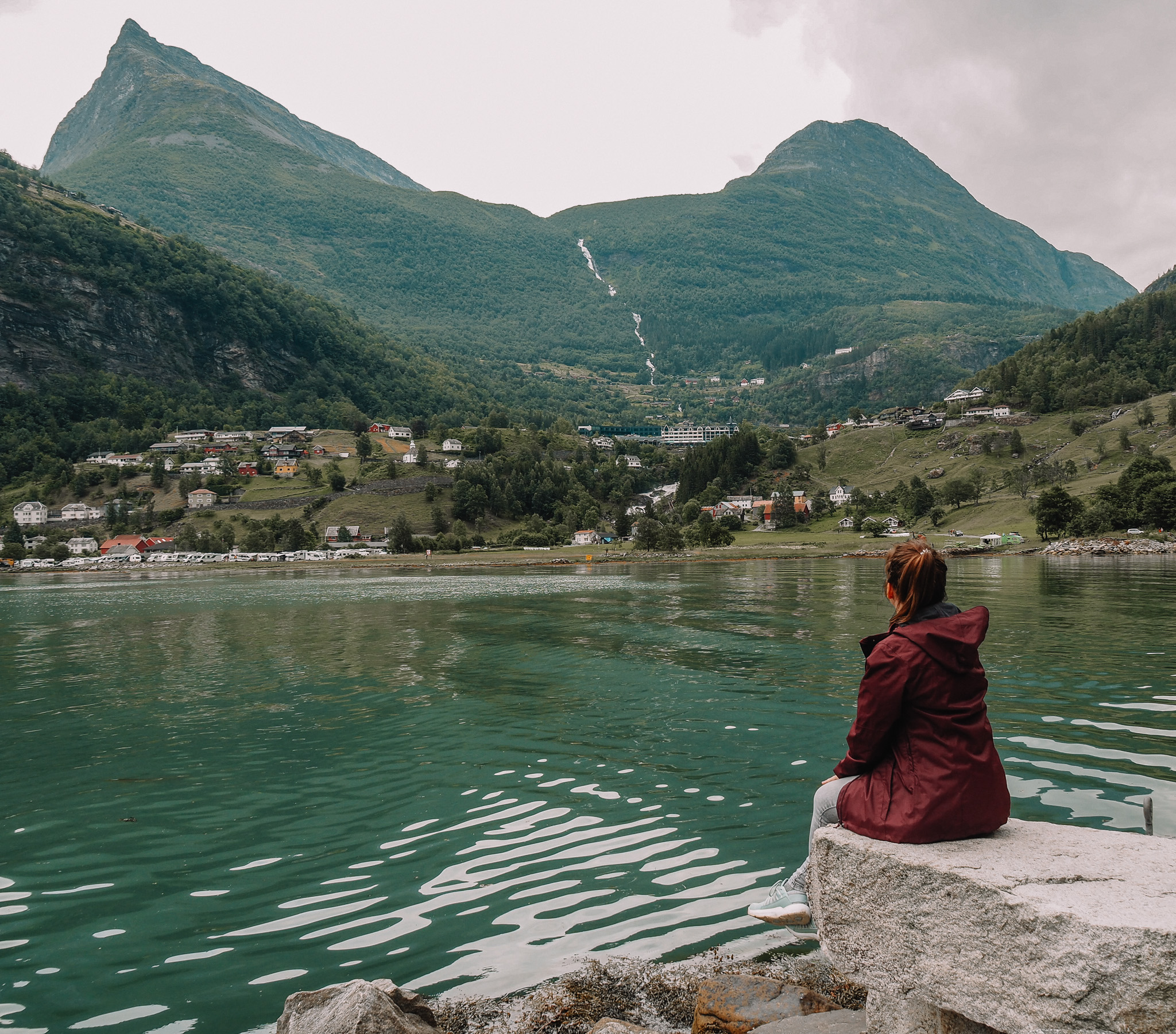 Aussicht genießen im Geiranger Fjord