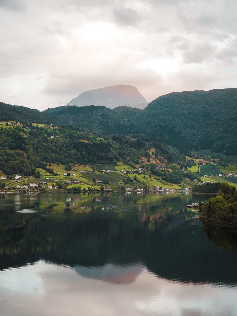 Ausblick auf Ulvik von Bord der Vasco da Gama