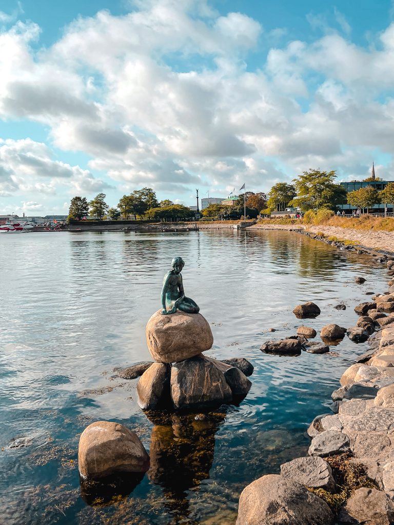 die kleine meerjungfrau in kopenhagen