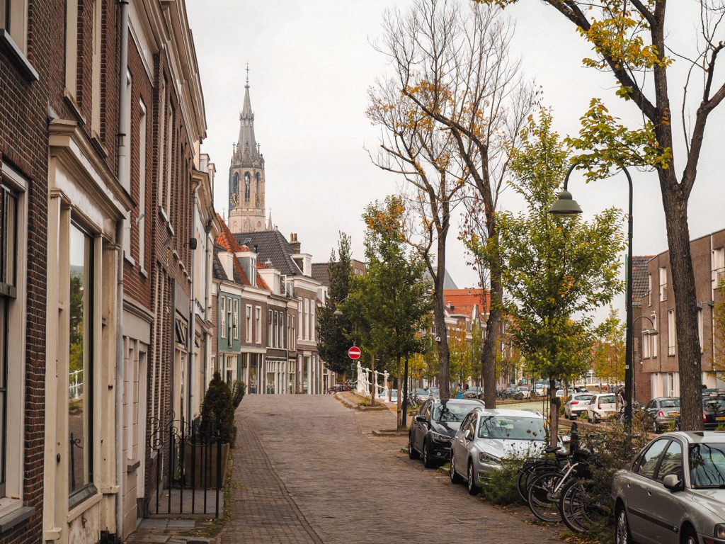 delft entlang der grachten