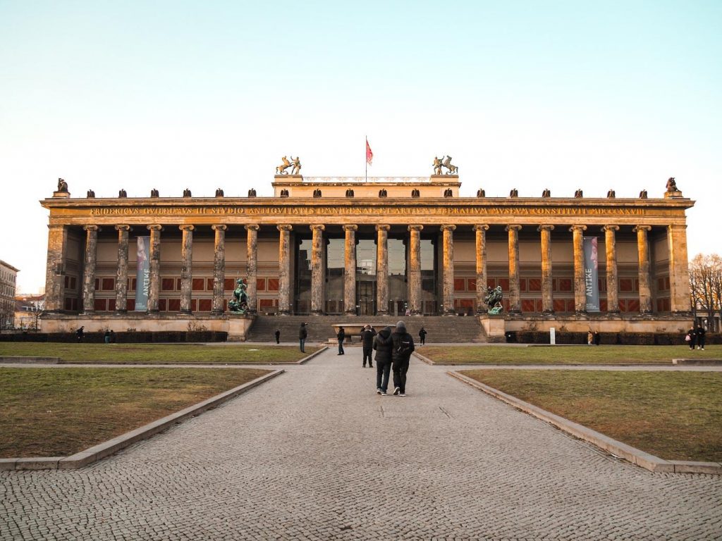 alte museum museumsinsel berlin