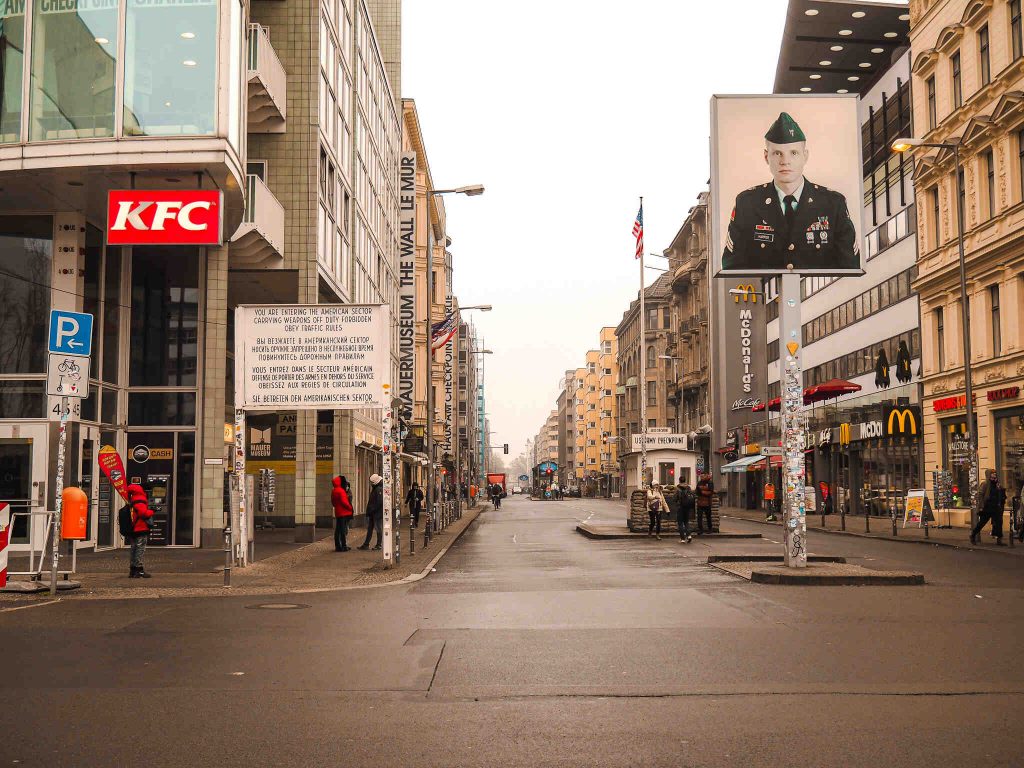 checkpoint charlie berlin