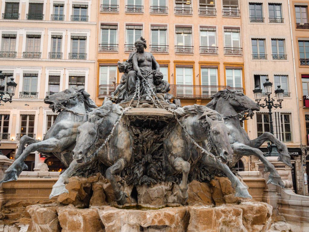 Bartholdi Brunnen am Place de Terreaux Lyon