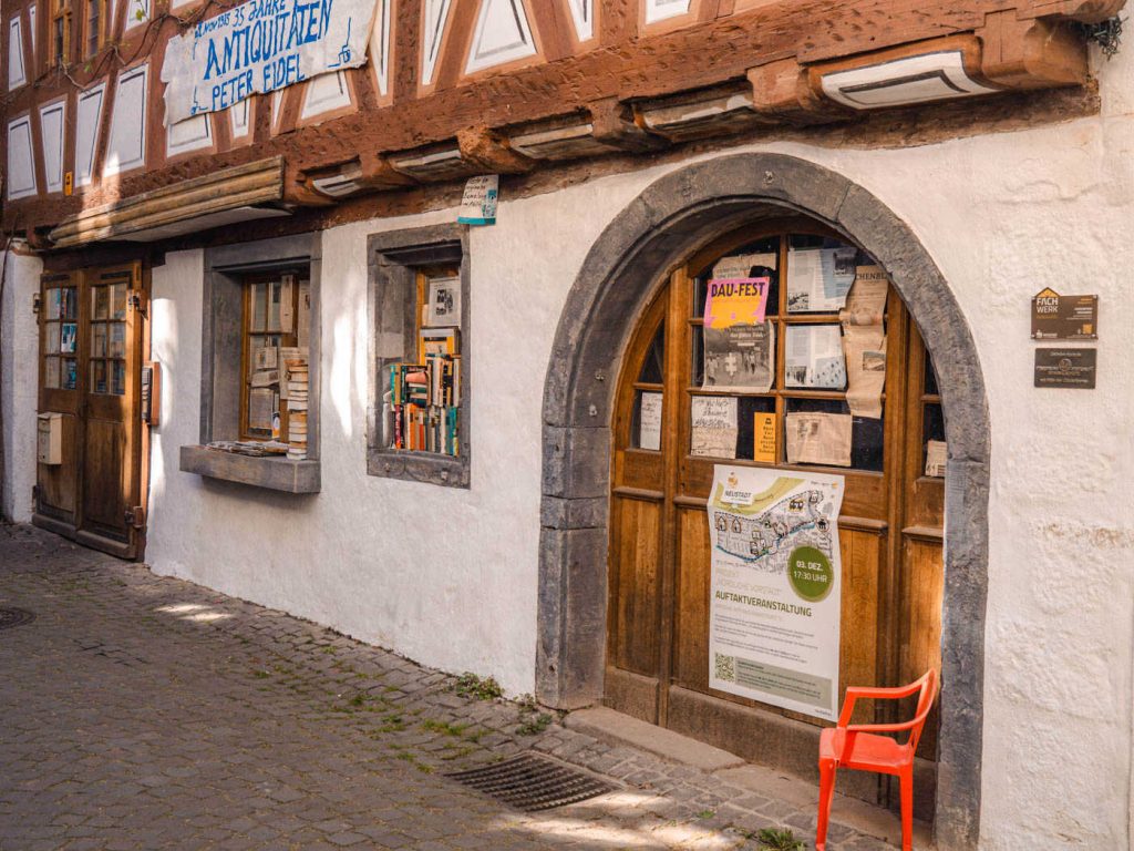 älteste Fachwerkhaus pfalz in neustadt an der weinstraße