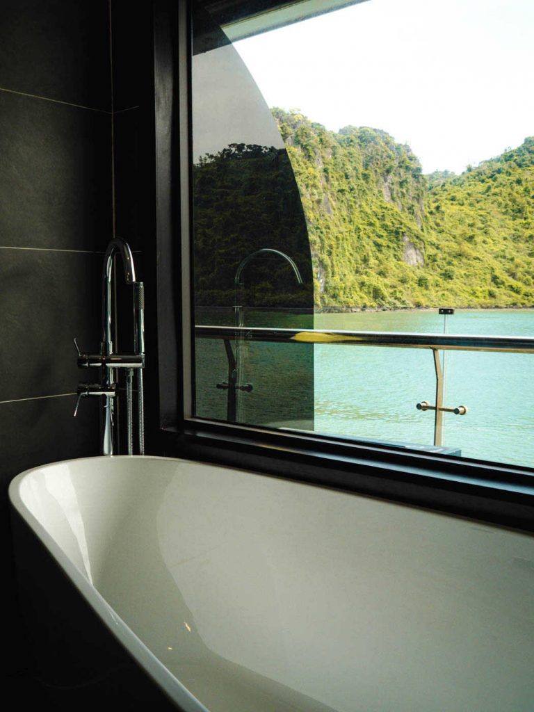 Doria Cruise Badezimmer mit Badewanne