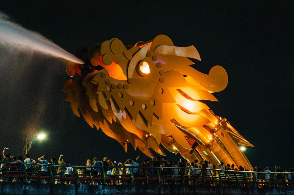 Drachenbrücke (Cầu_Rồng) Da Nang