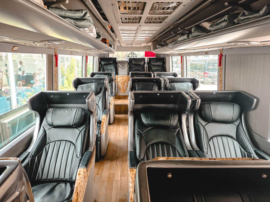bus anreise hanoi zur halong bucht