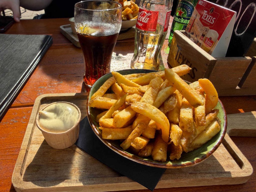 pommes Het Cafeetje oosterend